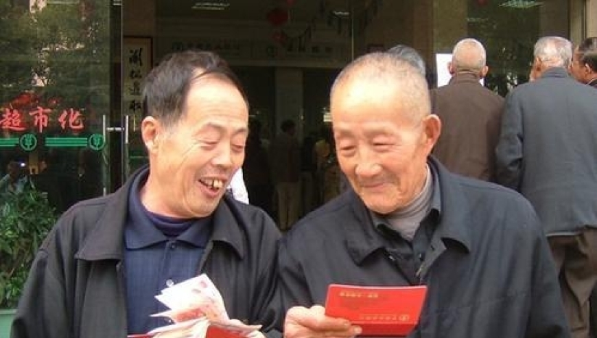 澳門(mén)304期開(kāi)什么新資料,賴(lài)清德當(dāng)局失態(tài)，藍(lán)營(yíng)痛批_高級(jí)版V3.36